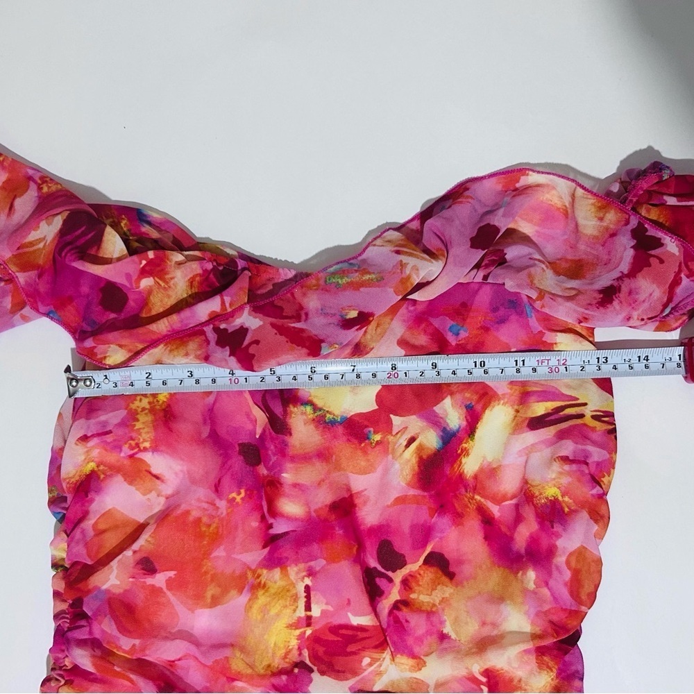 Floral Off the Shoulder Mini dress - Picture 7 of 7